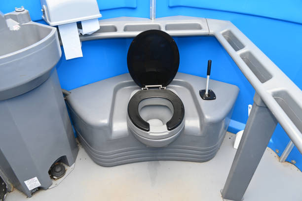 Best High-end porta potty rental  in Kingsburg, CA